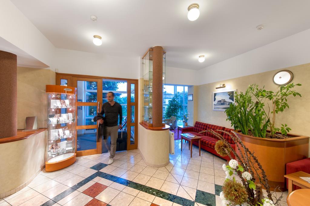 April Hotel Panorama Rychnov nad Kneznou Luaran gambar