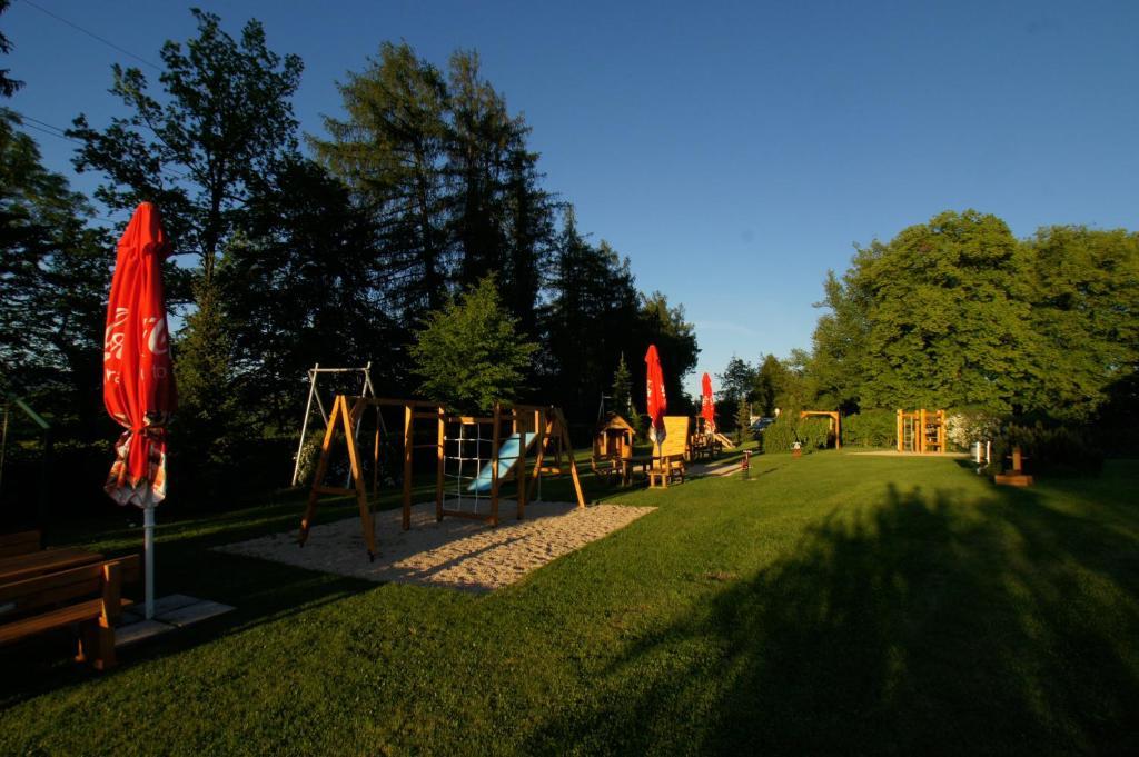April Hotel Panorama Rychnov nad Kneznou Luaran gambar